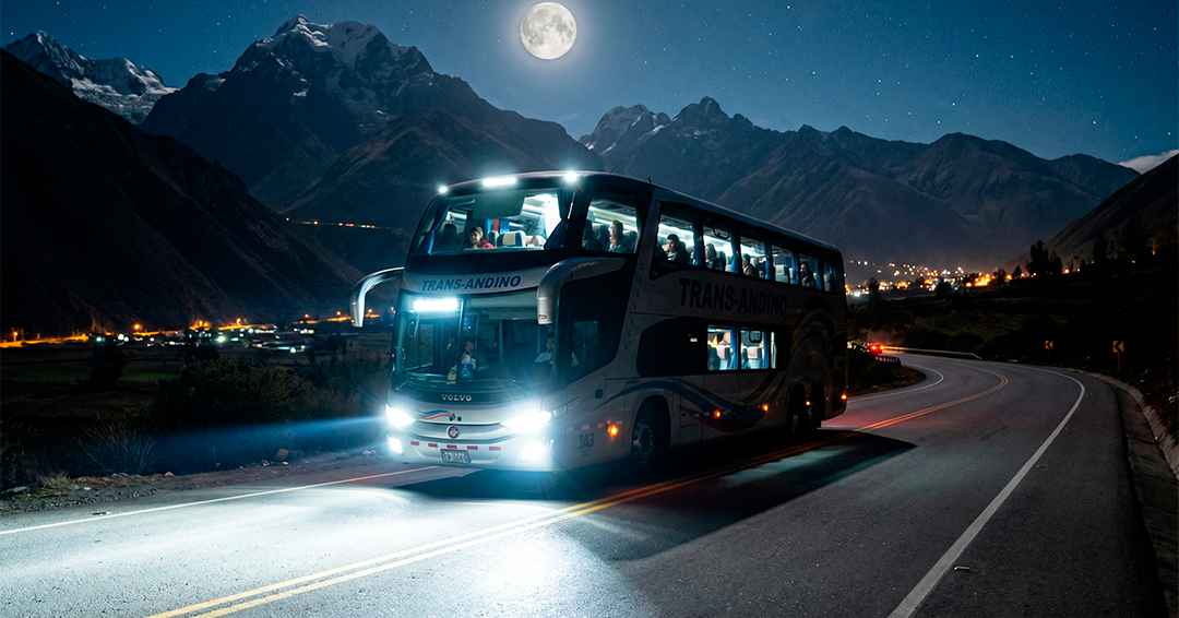 Faros de un bus interprovincial: ¿cada cuánto tiempo se deben cambiar?