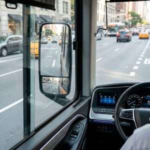 Espejos retrovisores para buses: tipos y ángulos de visión